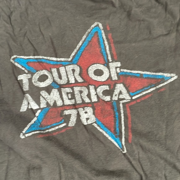 ROLLING STONE GREY TSHIRT in size small. - Picture 5 of 5